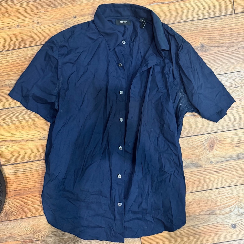 Theory Short-Sleeve Button Up Shirt - L